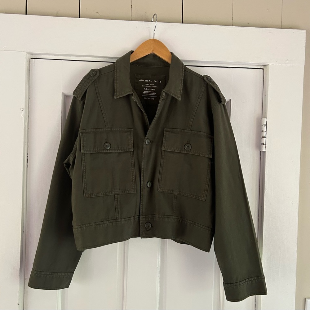 American Eagle 🦅 Jacket Size XLTall